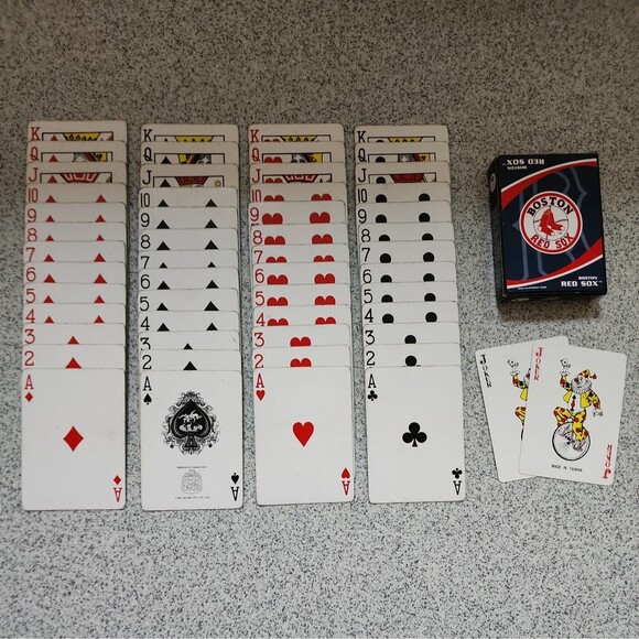 BOSTON RED SOX ***LOT*** T-shirt (Size L), Baseball Cap & Playing Cards - Picture 8 of 8